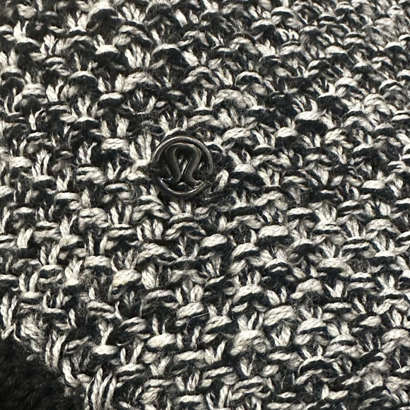 Lululemon Passage Sweater - Picture 6 of 6